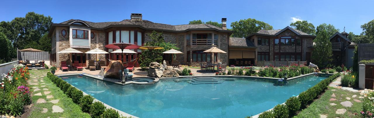 East Hampton Art House Bed And Breakfast Bagian luar foto